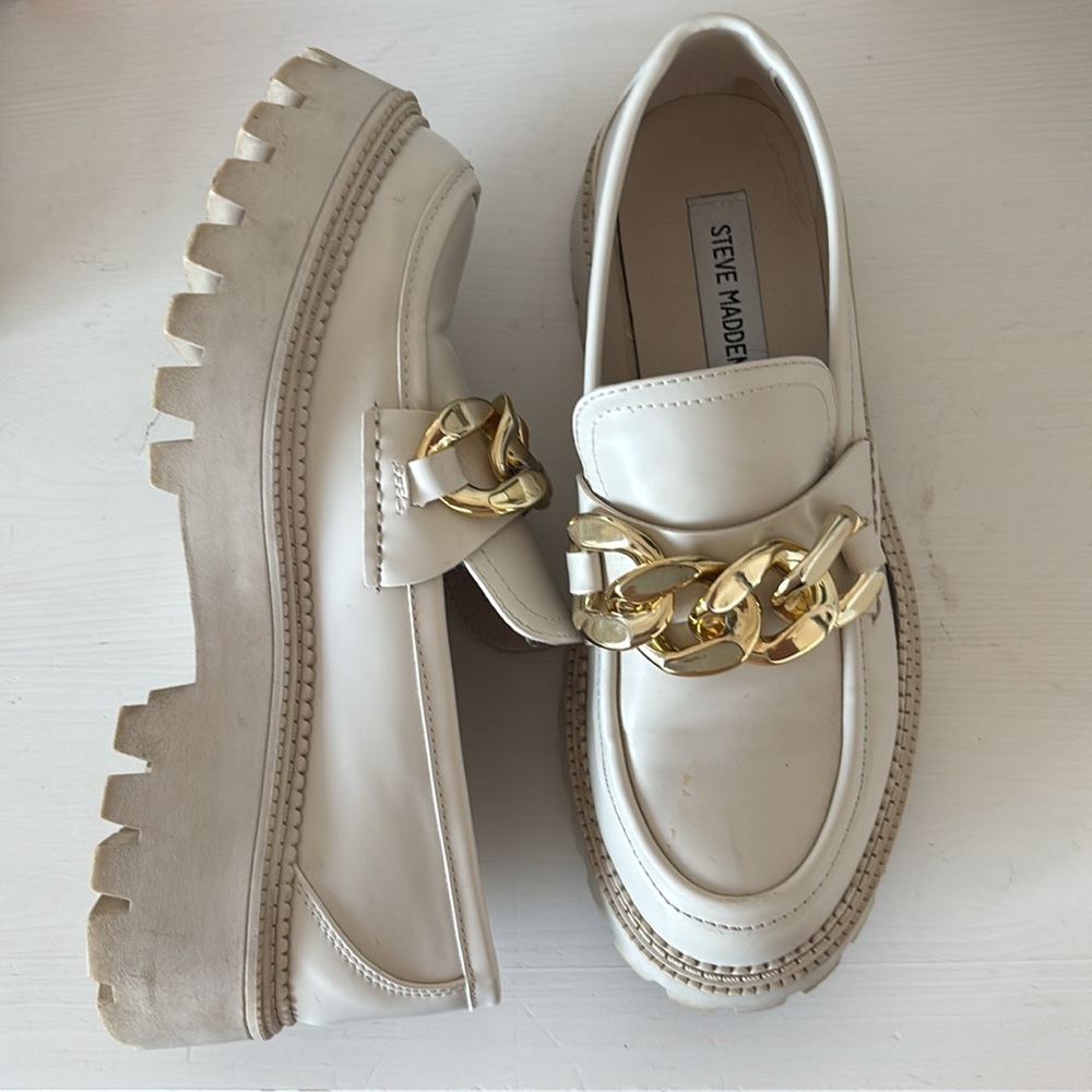 Steve Madden chunky loafer shoes. Size 9. Barely used.